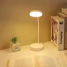 Lampe led blanche vue de face et éclairage modéré